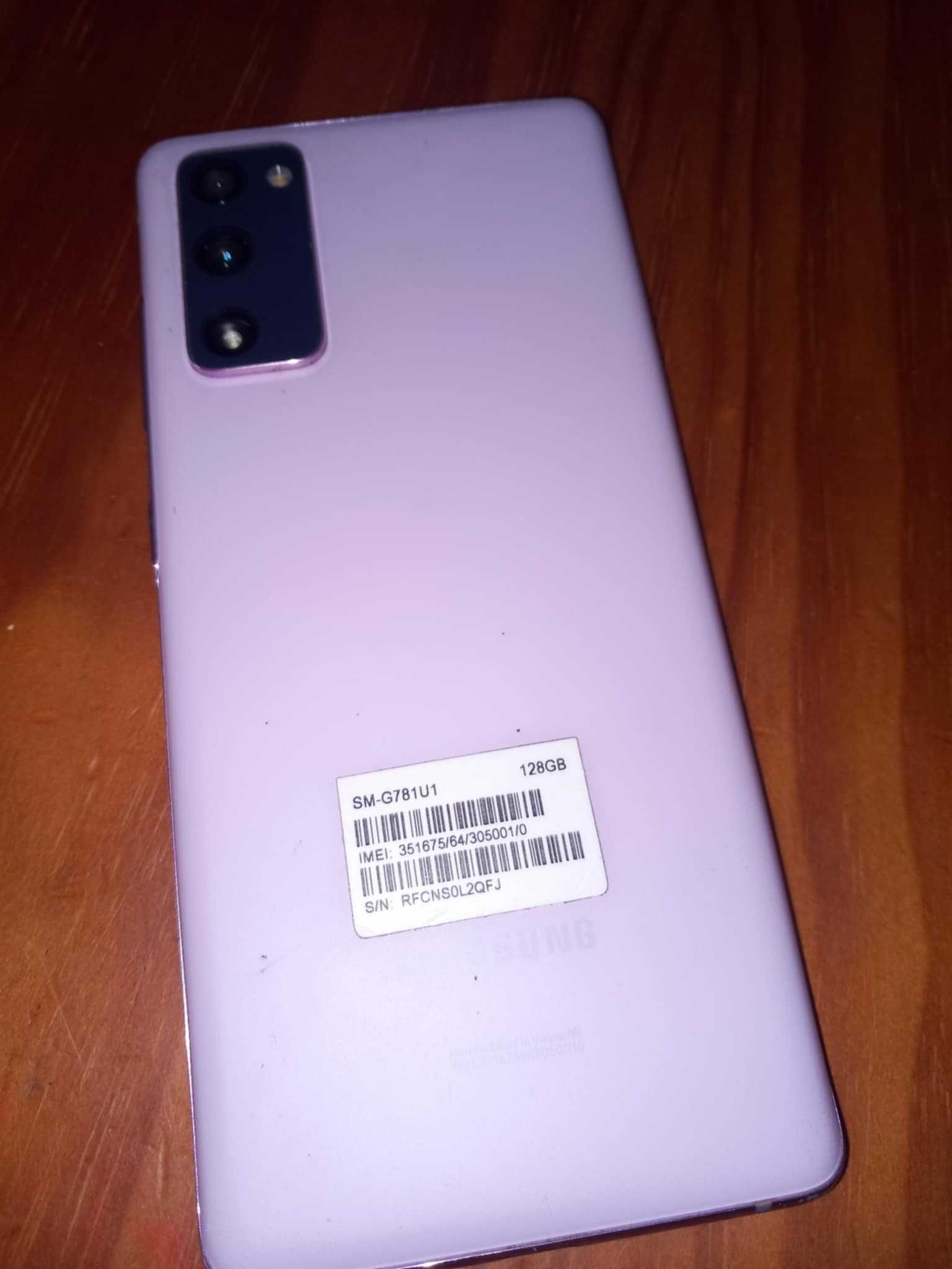 Vendo ou troco telemóvel