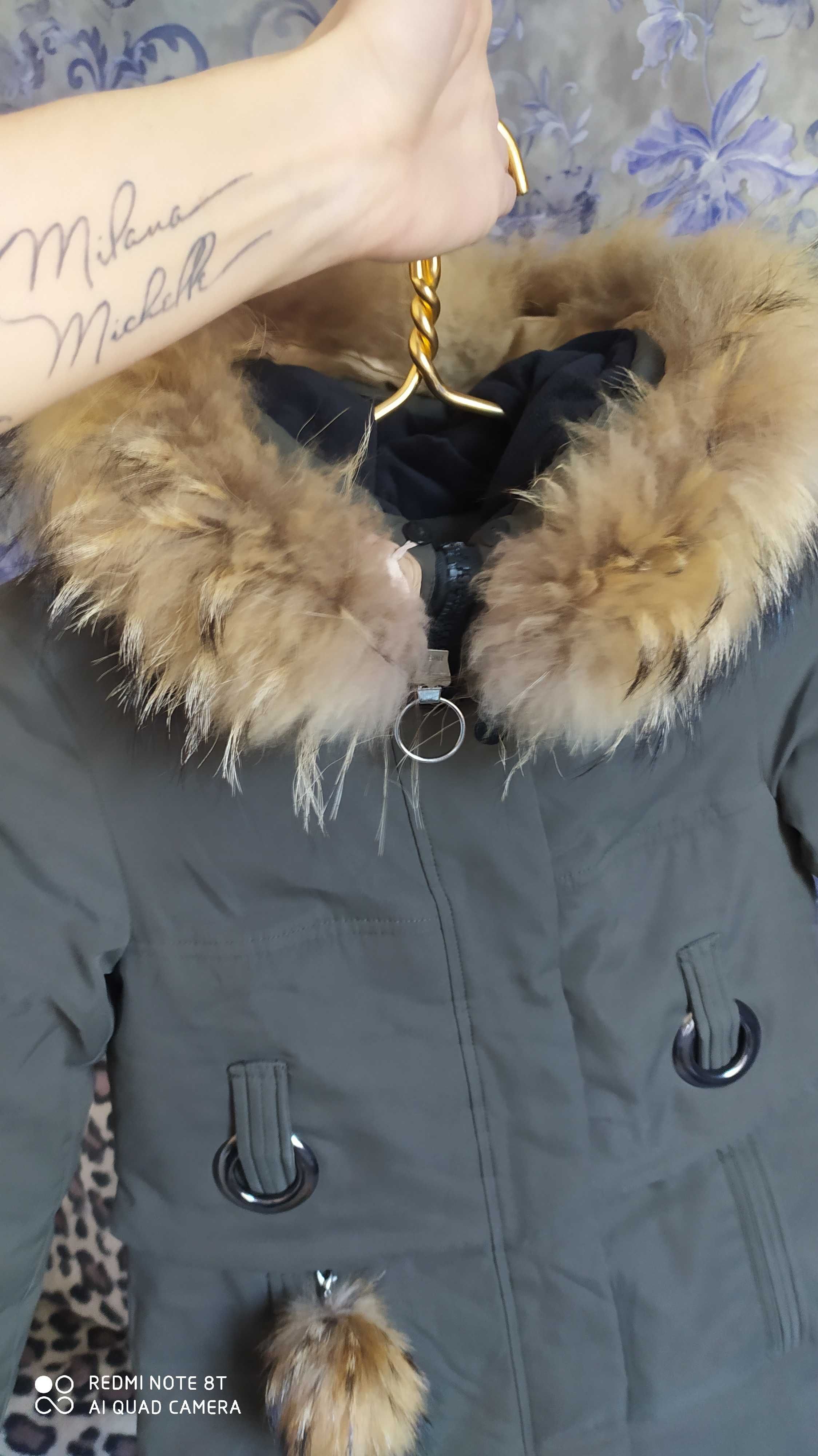 Зимняя курточка на девочку
