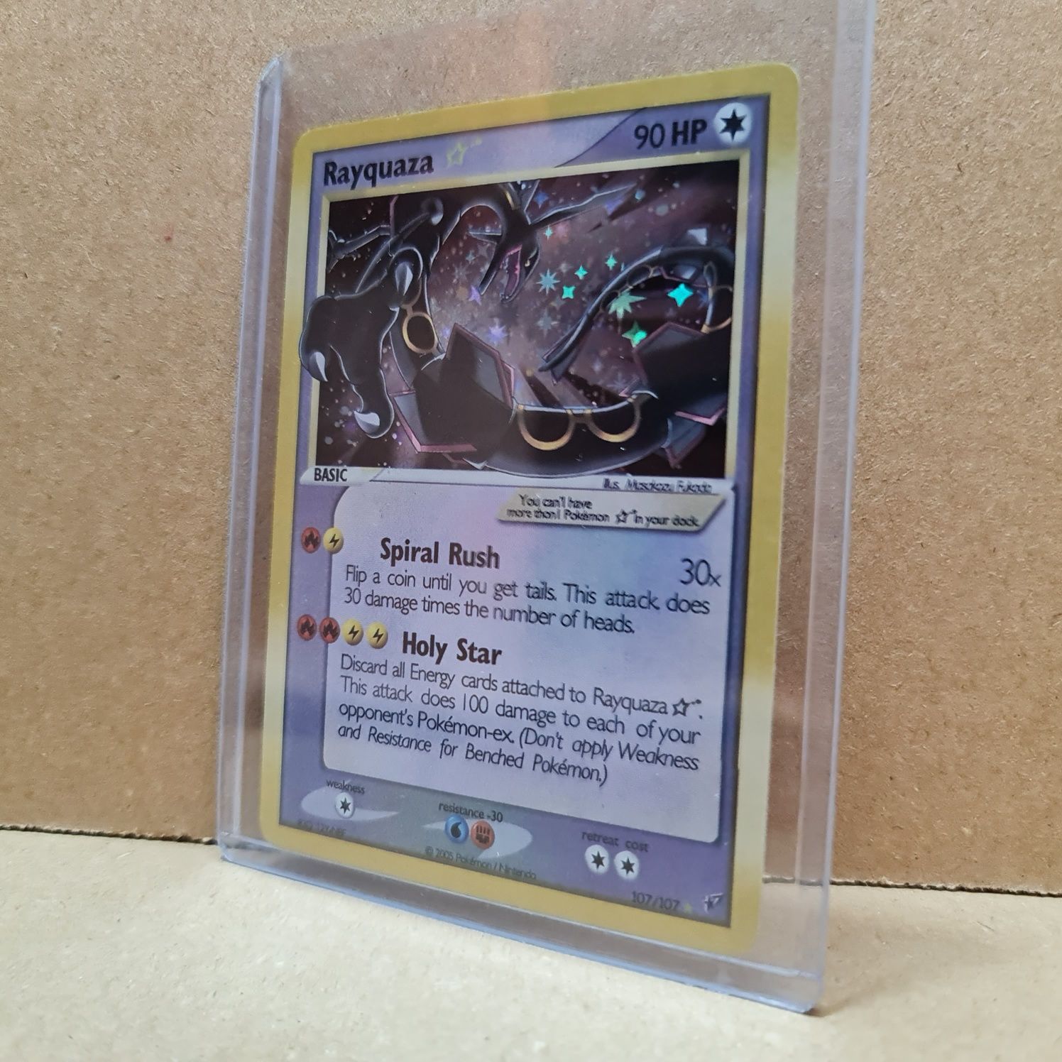 Carta Pokémon Rayquaza [Gold Star] 107/107 - Capa Protetora Incluída