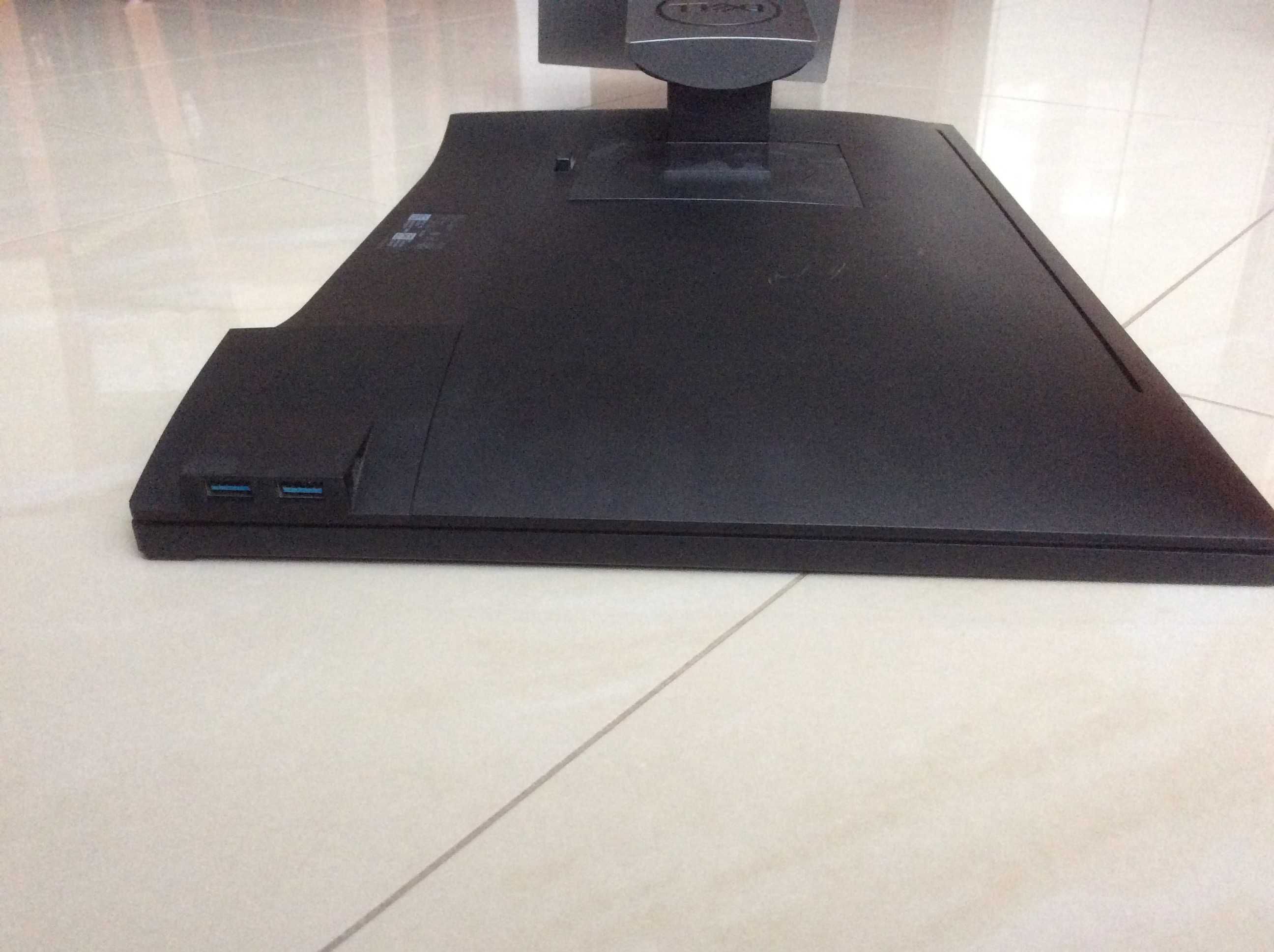 Monitor LED Dell 23'' Full HD ,HDMI,DisplayPort,VGA,USBx5