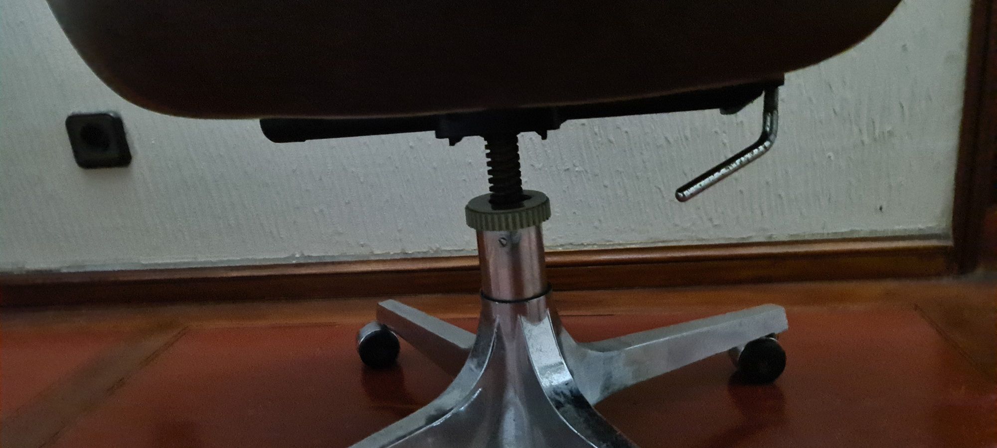 Cadeira escritório.