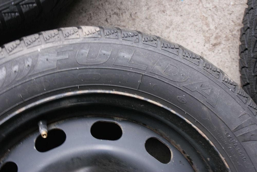 kołaZIMA Ford Ka+ Fiesta Fusion 185/60r15 Fulda