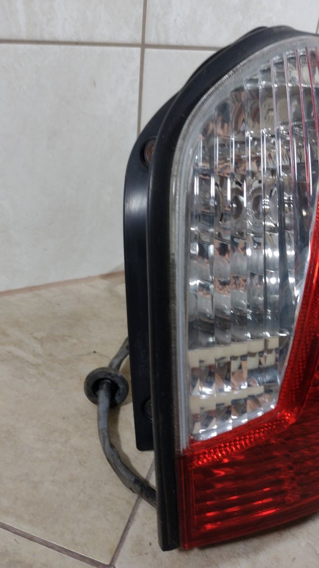Hyundai Santa fe 01-06 lampa prawy tył oryginał wysyłka olx