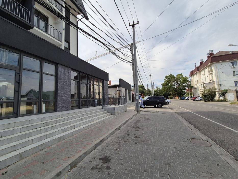 Аренда на Долгой 39. 120м. Фасад.