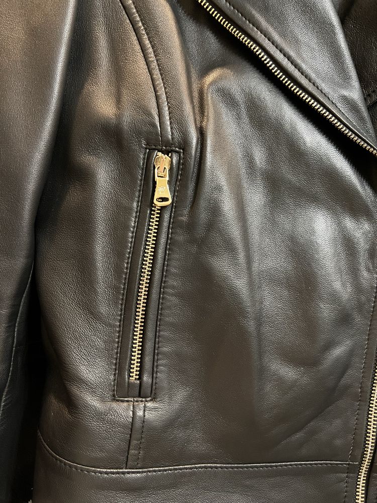 Шкіряна курточка Massimo Dutti