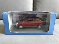Ford Focus MK1 skala 1/43 Minichamps