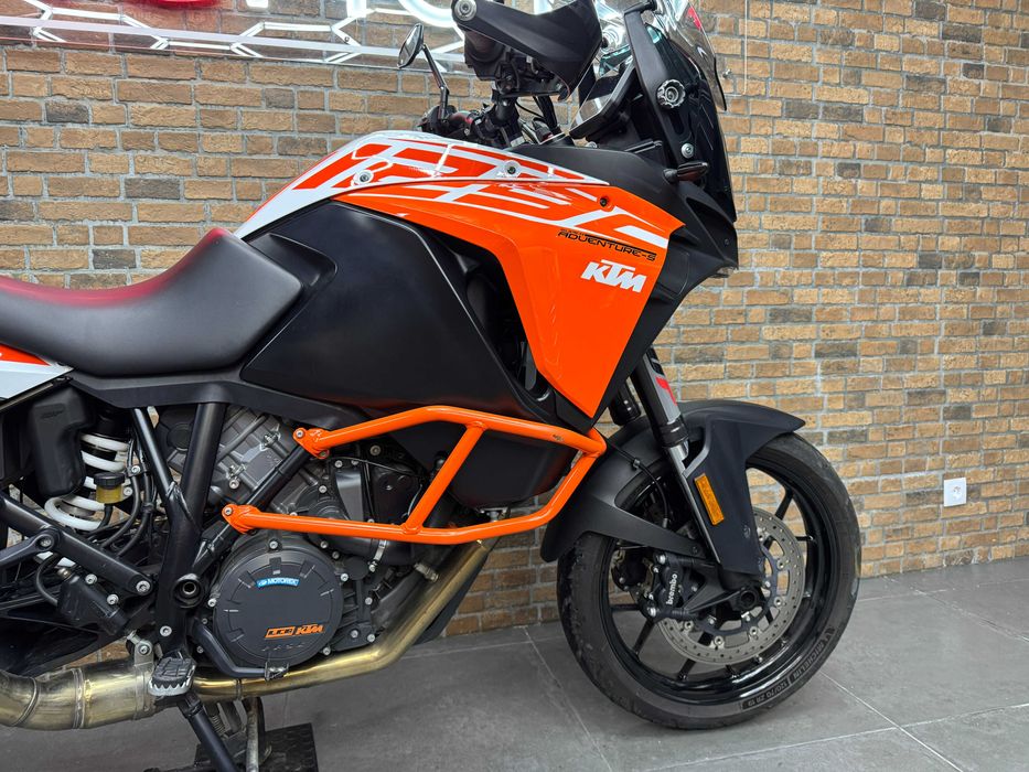 KTM 1290 Super Adventure MAR 17 34 mil Kms