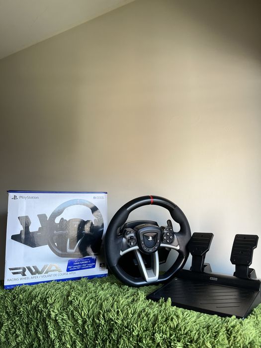 Volante e pedais PS5 - como novo