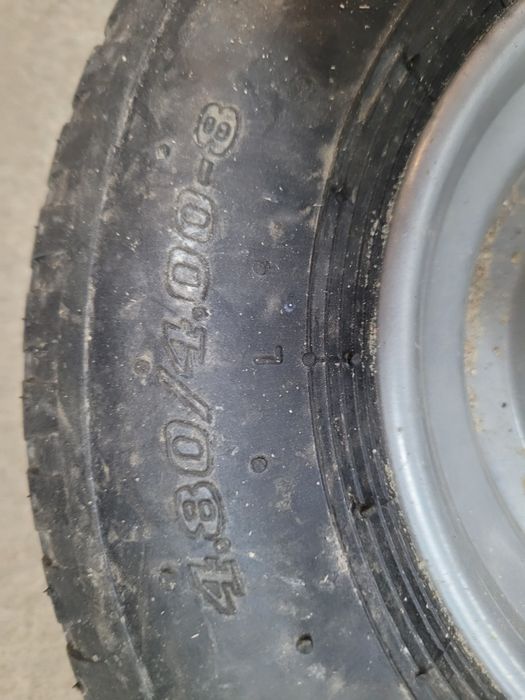 Sprzedam dwa kółka do taczki wózka