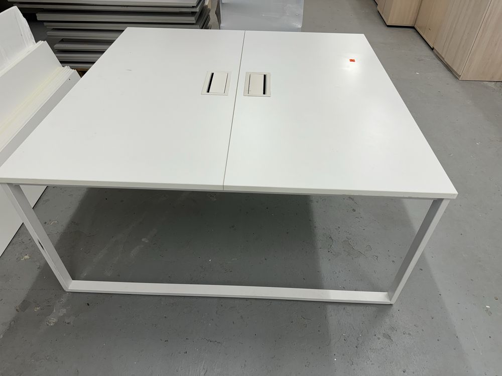 Biurka podwojne 160/160 i 120/160