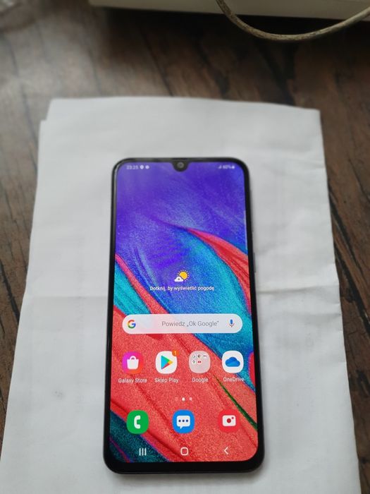 Samsung Galaxy A40,stan bdb.