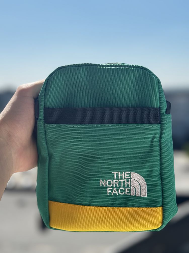 Месенджери The North Face