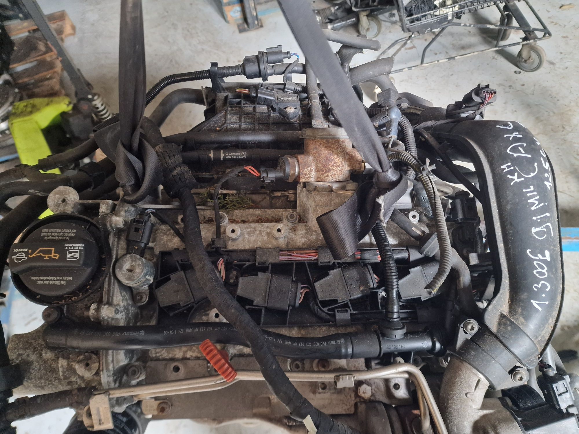 Motor seat leon seal altea 125cv ano 2010