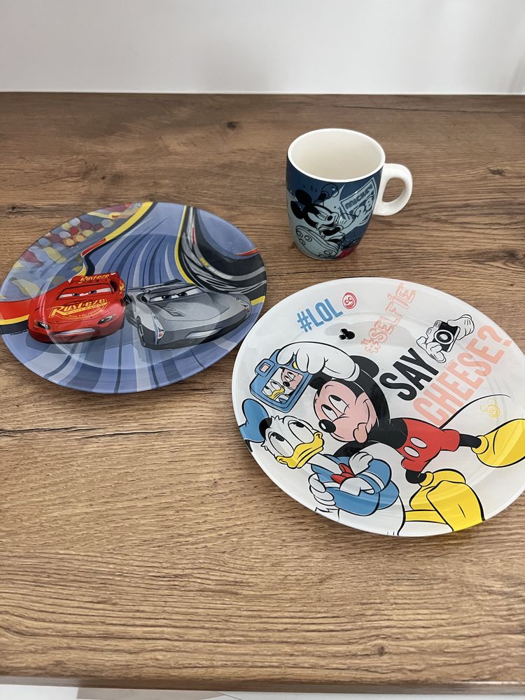 Myszka mickey talarz i kubek auta zestaw stołowy dziecięcy