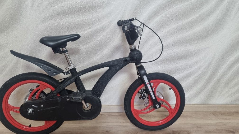 Продам дитячий велосипед 16 miqilong