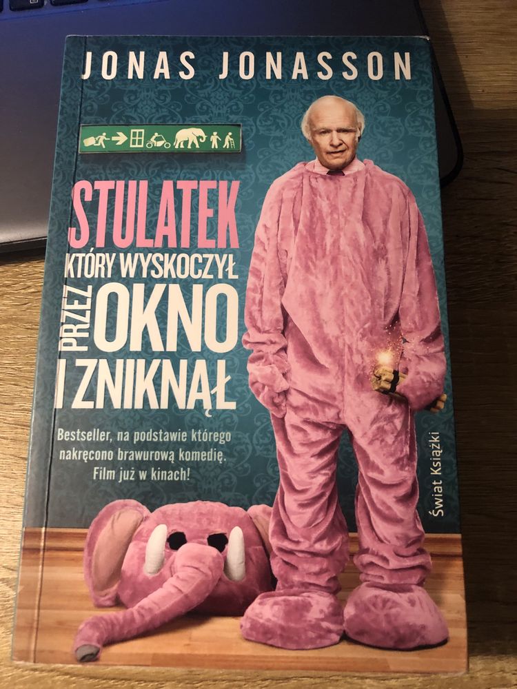 Stulatek który wyskoczył przez okno i zniknął - J. Jomasson