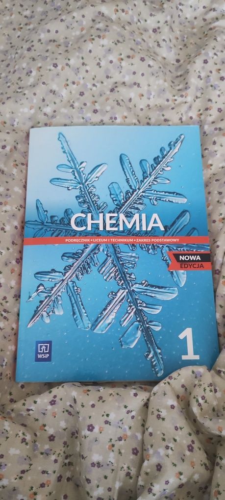 Sprzedam książki do technikum i liceum klasa 1