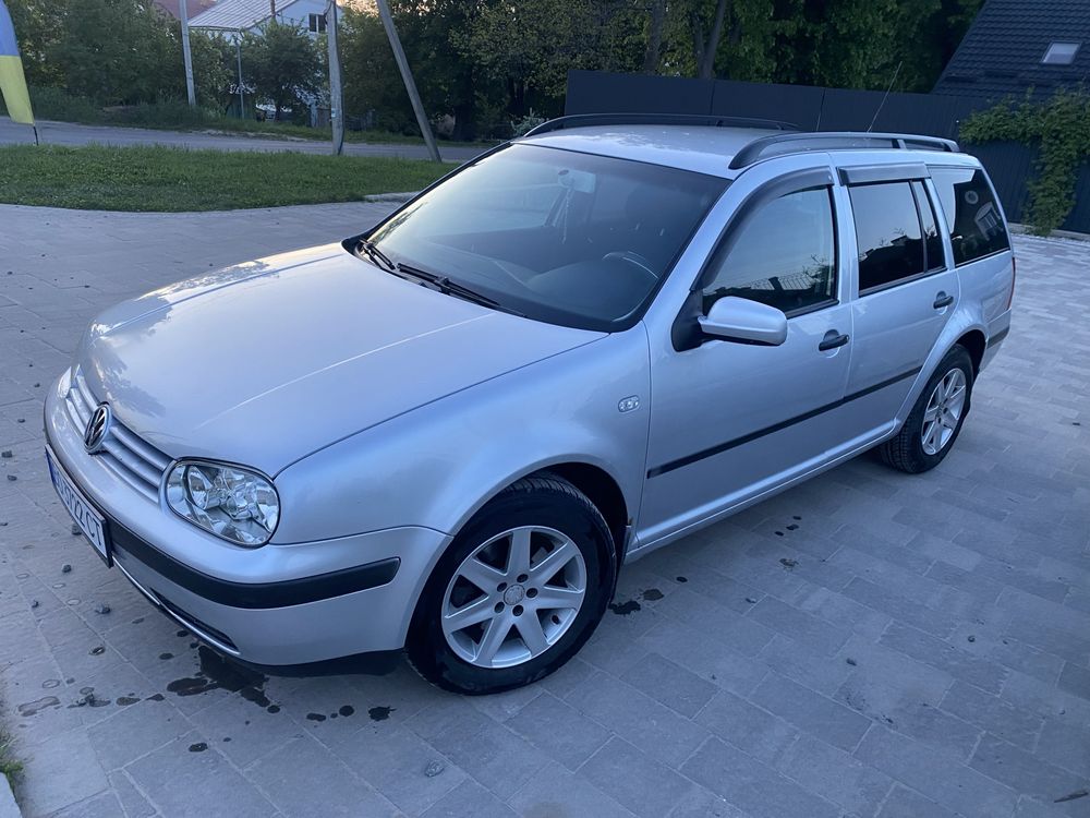 Volkswagen Golf 4 1.6 2002 гольф 4