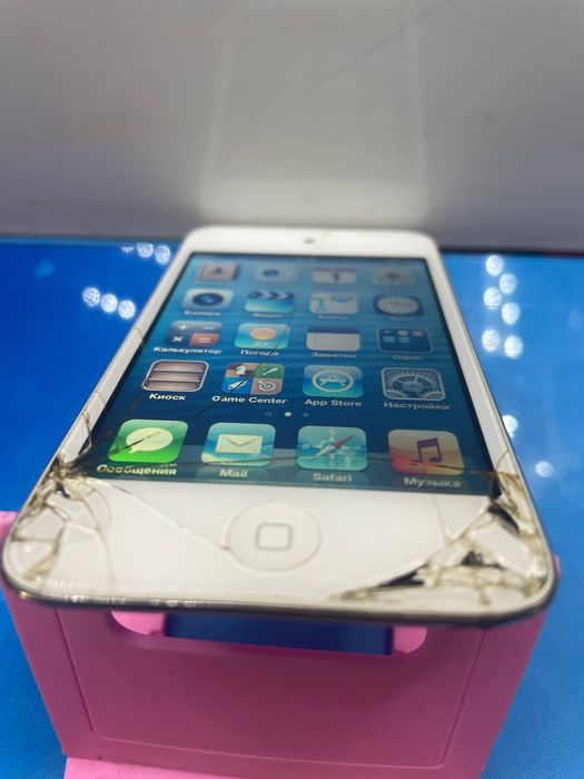 Apple iPod touch gen 4, повністю робочий!