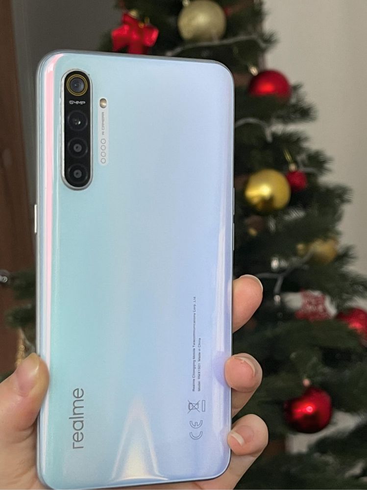 Realme XT 8/128 гарний стан