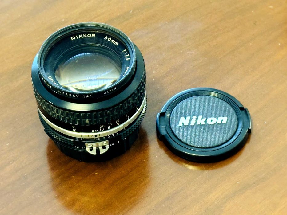 Objetiva NIKKOR 50 mm 1:1.4 + Vivitar Tele Converter 2X-3