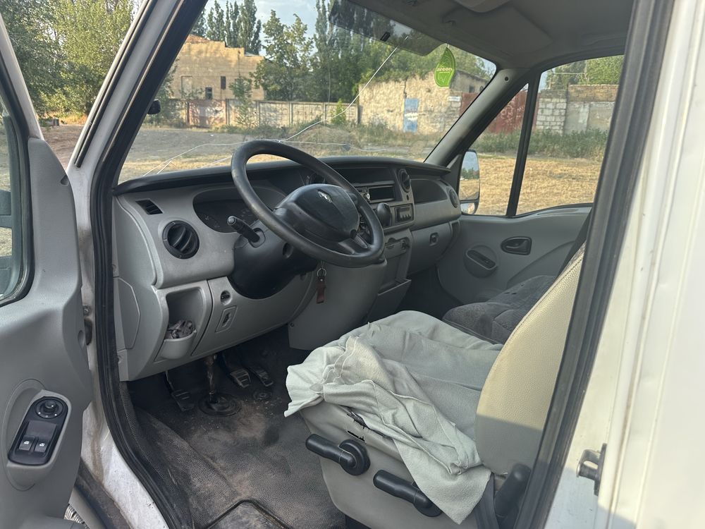 Renault Master 2.5
