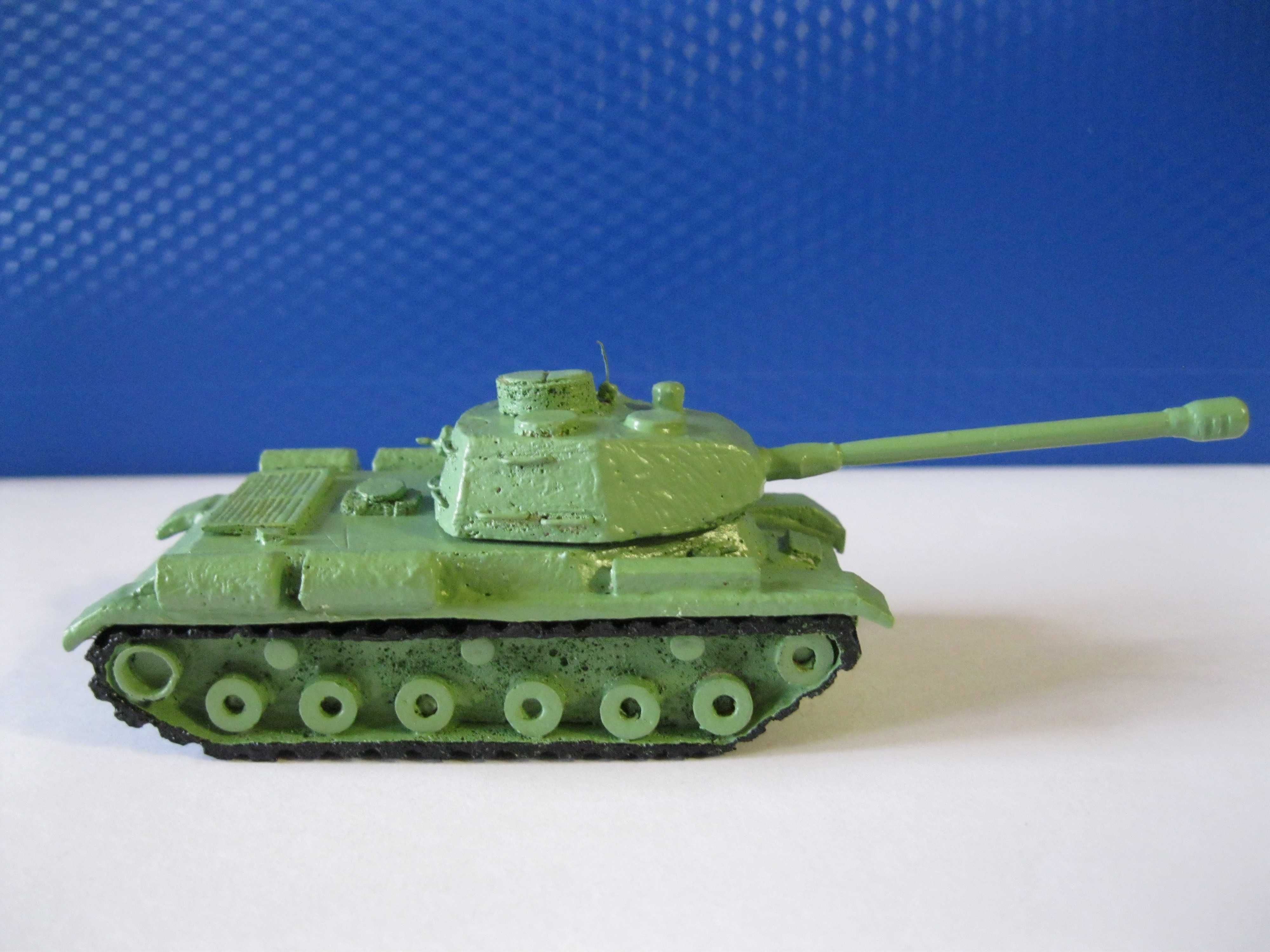 Танк ИС-2 СССР 1:72 (ориентировочно)