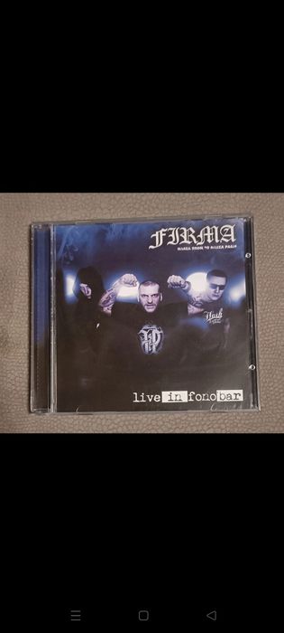 Firma nasza broń to nasza pasja 
Album CD 
Stan EX