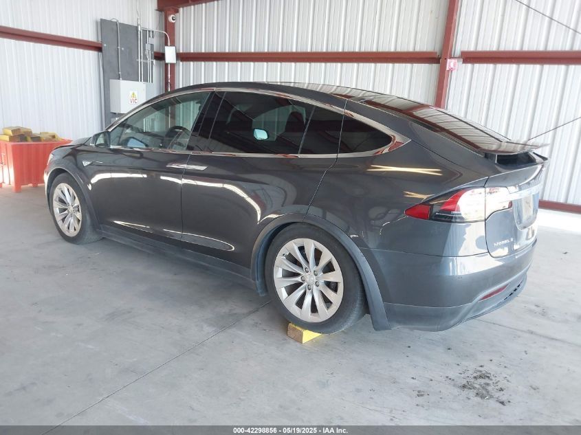 Розборка шрот запчастини Tesla Model X 2016-2021 100D 75D 90D