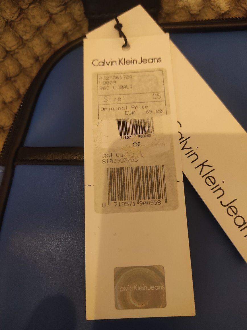 Oryginalna Saszetka , nerka , listonoszka , torebka Calvin klein