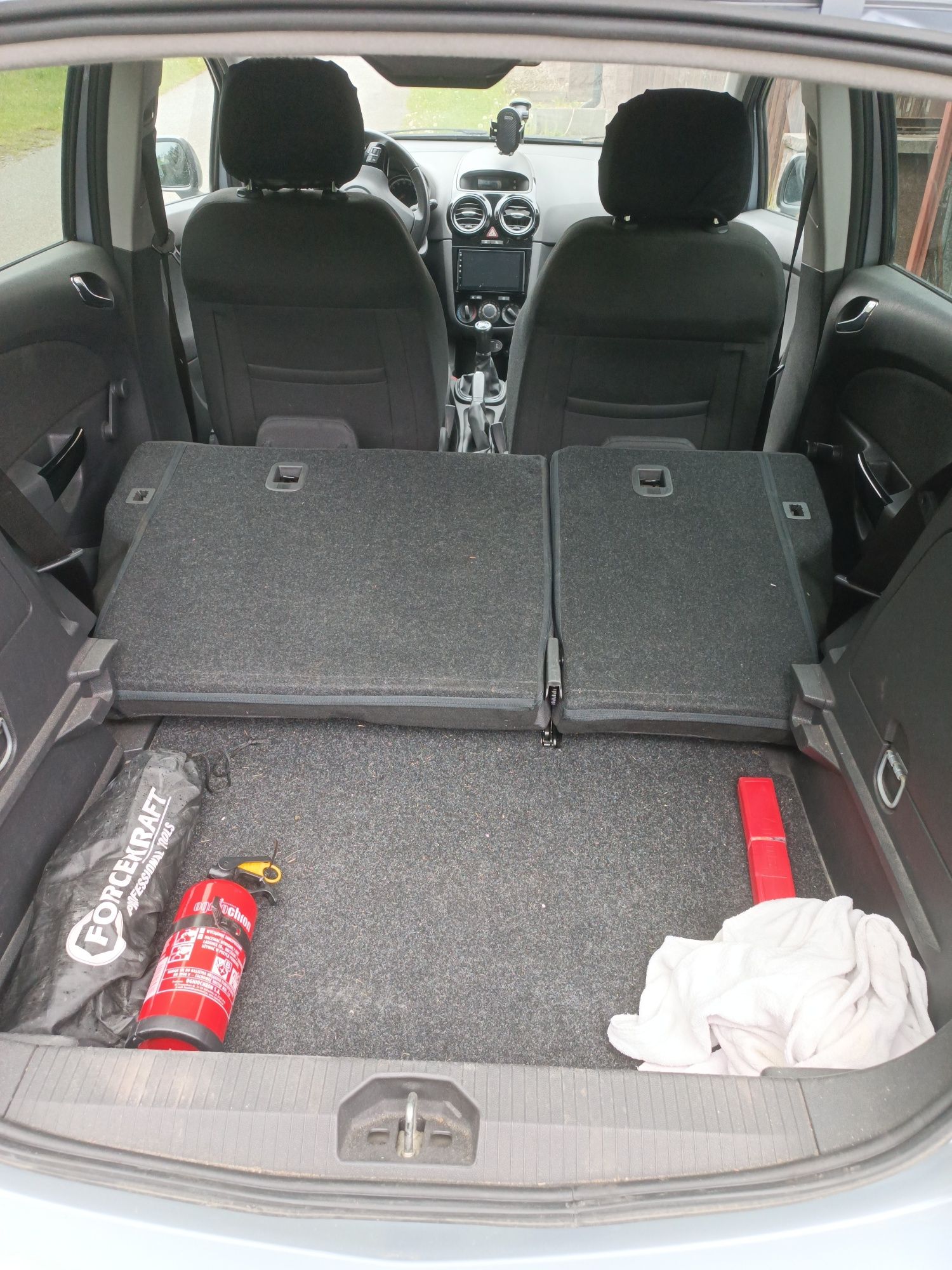 Opel Corsa D   rok 2010