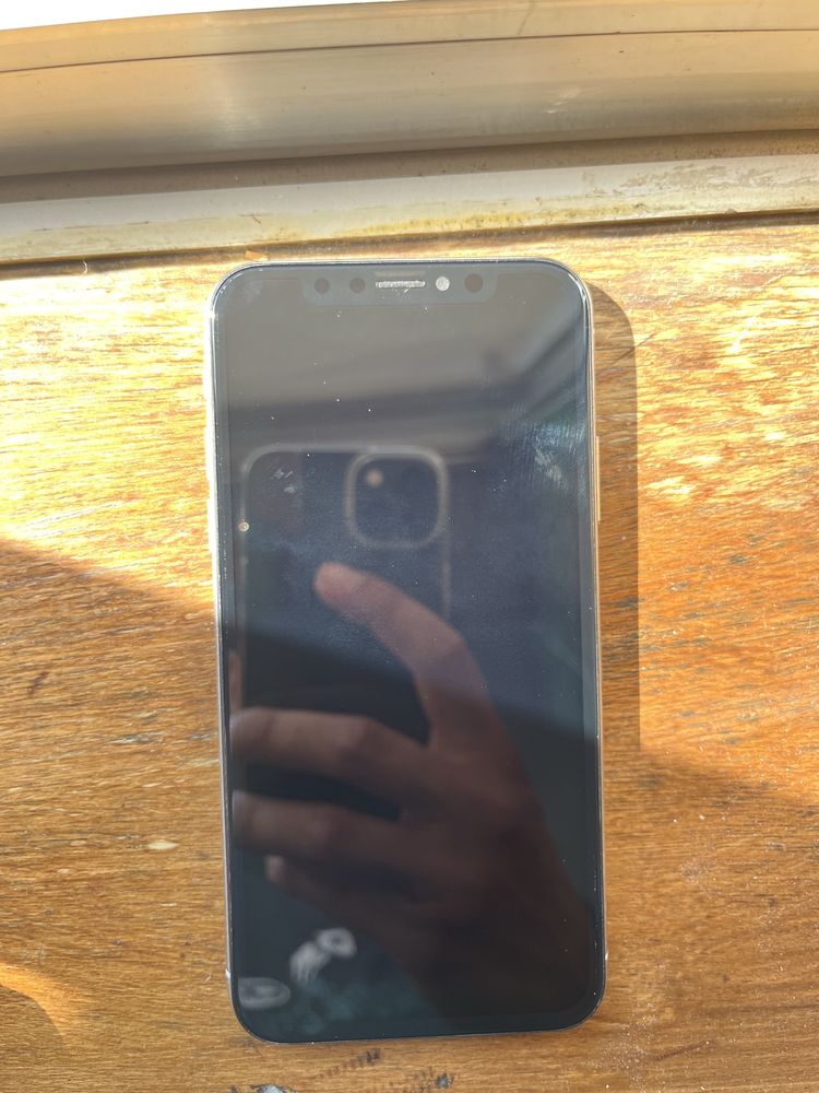 Iphone X 256gb (ecrã avariado)