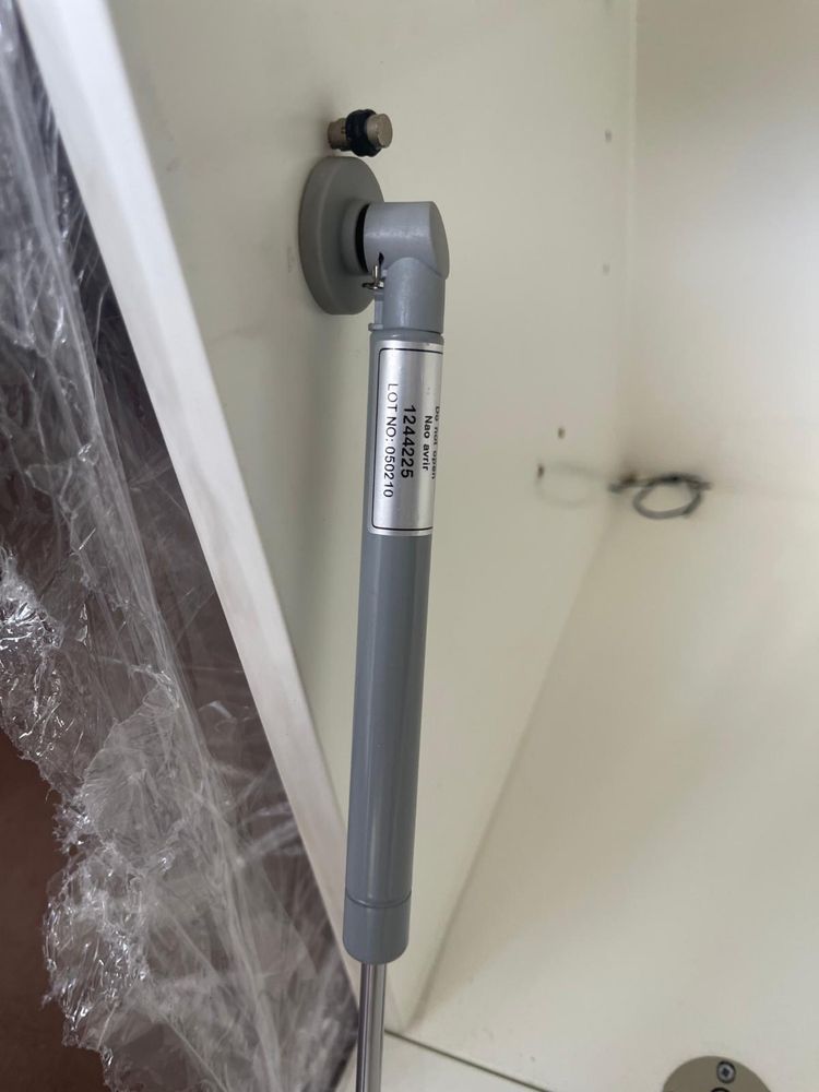 Aparador de Sala com duas aberturas