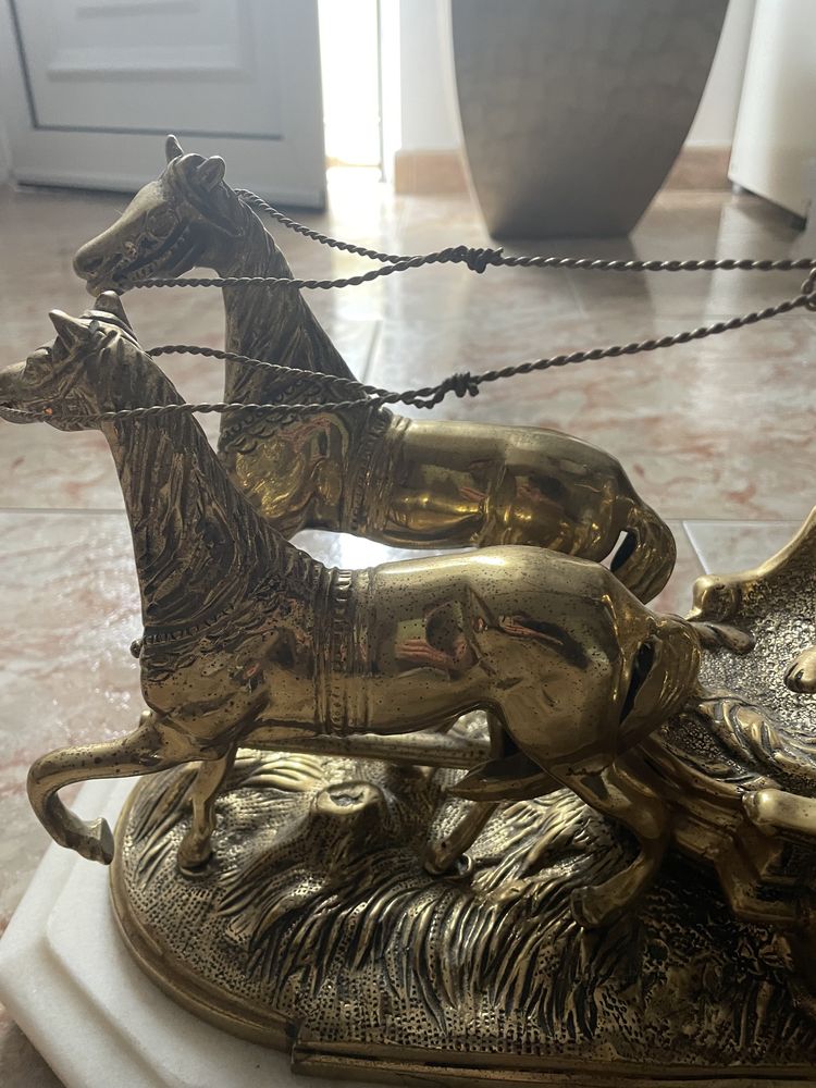 Estatueta em cobre