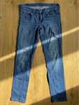 Spodnie jeansy.