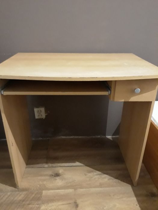 Biurko drewniane sosna