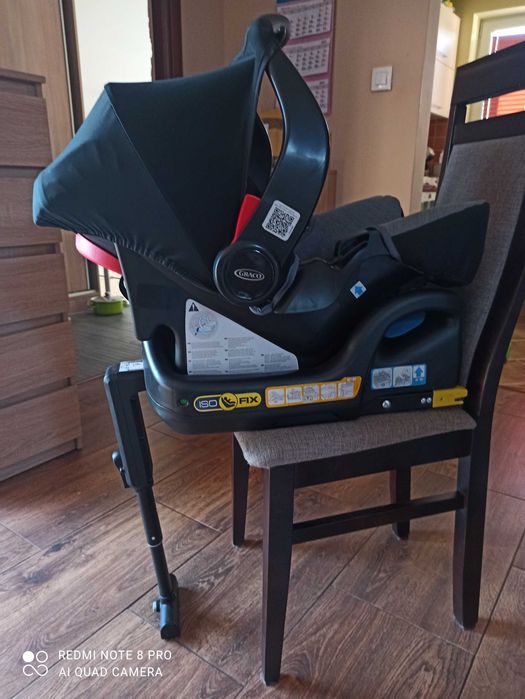 Fotelik + baza Graco Snugfix  0-13kg TEST ADAC