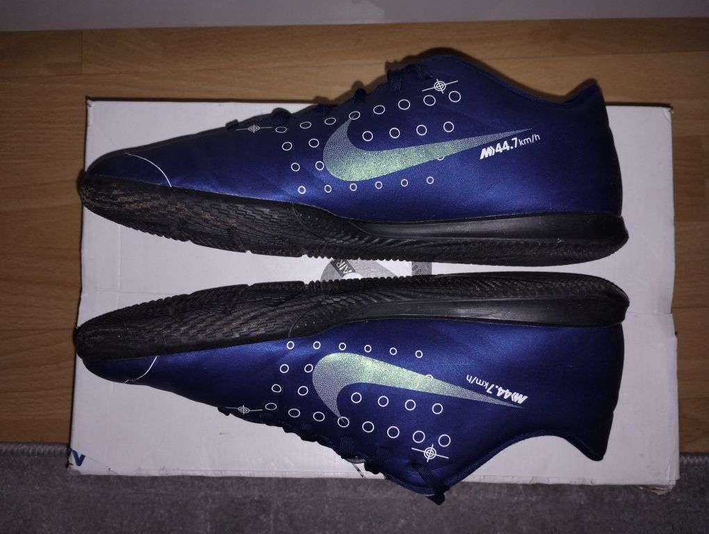 Buty halowe halówki Nike 40 Mercurial Vapor 13 Club MDS IC