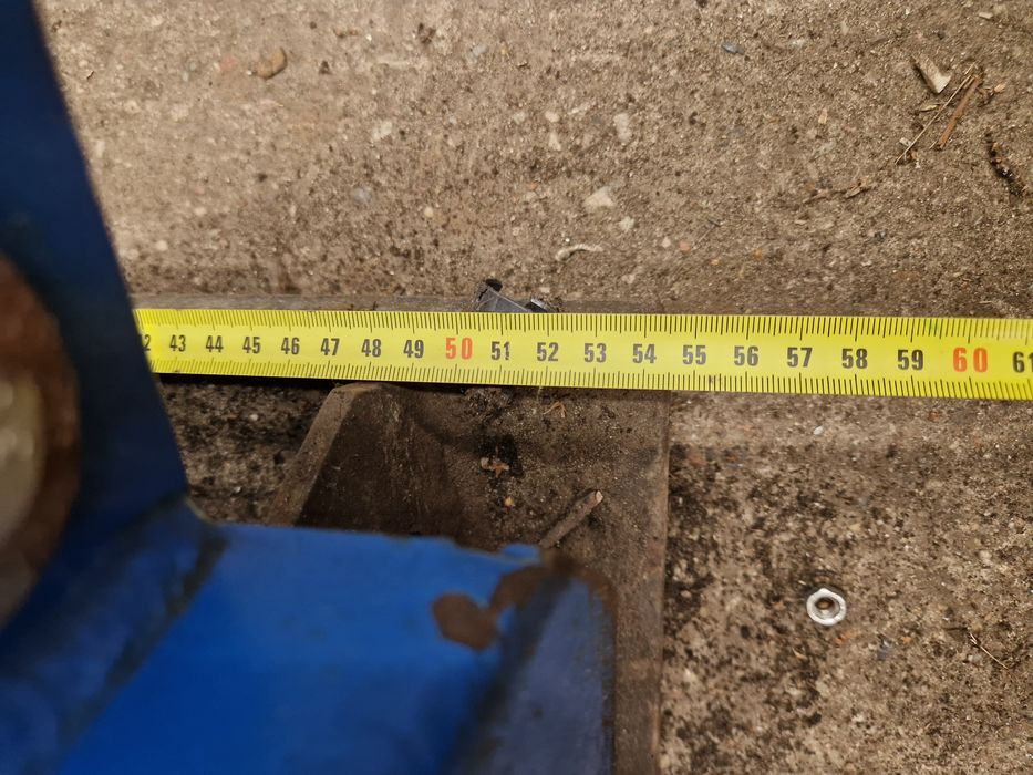 Zageszczarka mimal mzp 12
Wymiary spodu 
Szer 55cm
Dł 70cm
Wys bez rek