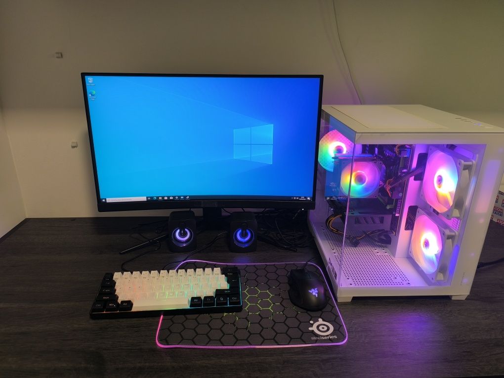 PC Gaming+ Ecrã + Rato + Teclado Etc
