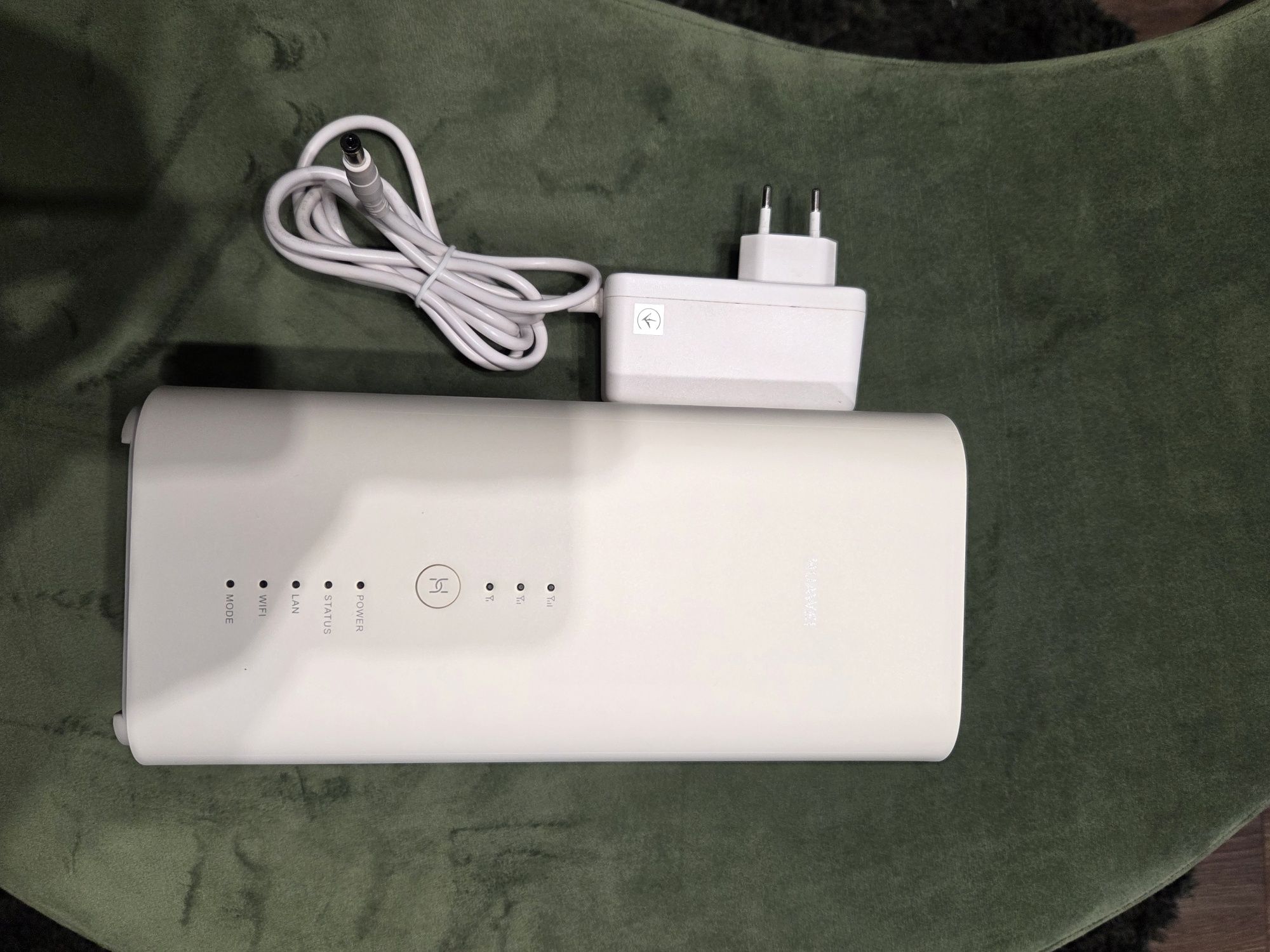Router WI - FI Huawei B818-263 LTE 2.4/5 GHz