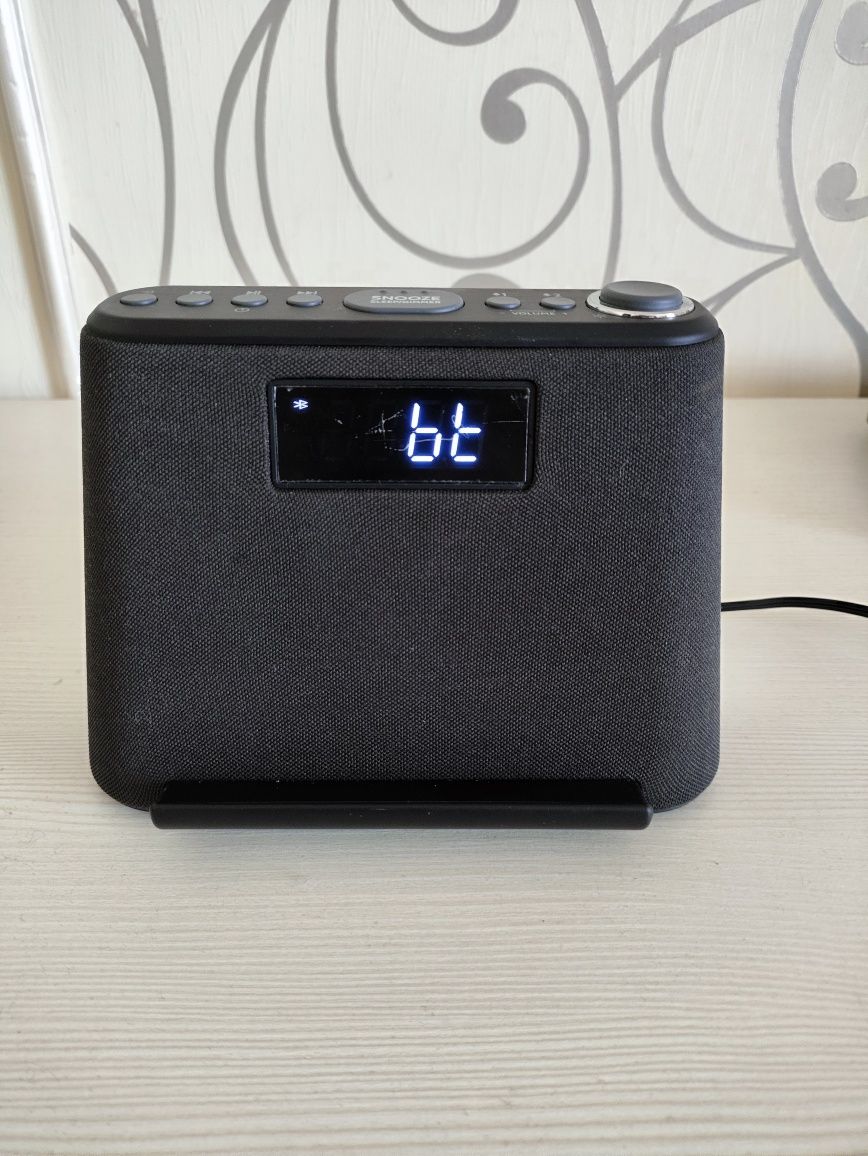 Glow i-box радіобудильник підсвіткою Bluetooth/FM-радіо,QI-зарядкою