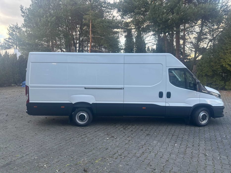 Iveco Daily L4H2 automat wynajem z wykupem w kwocie od 3790zł bez BIK