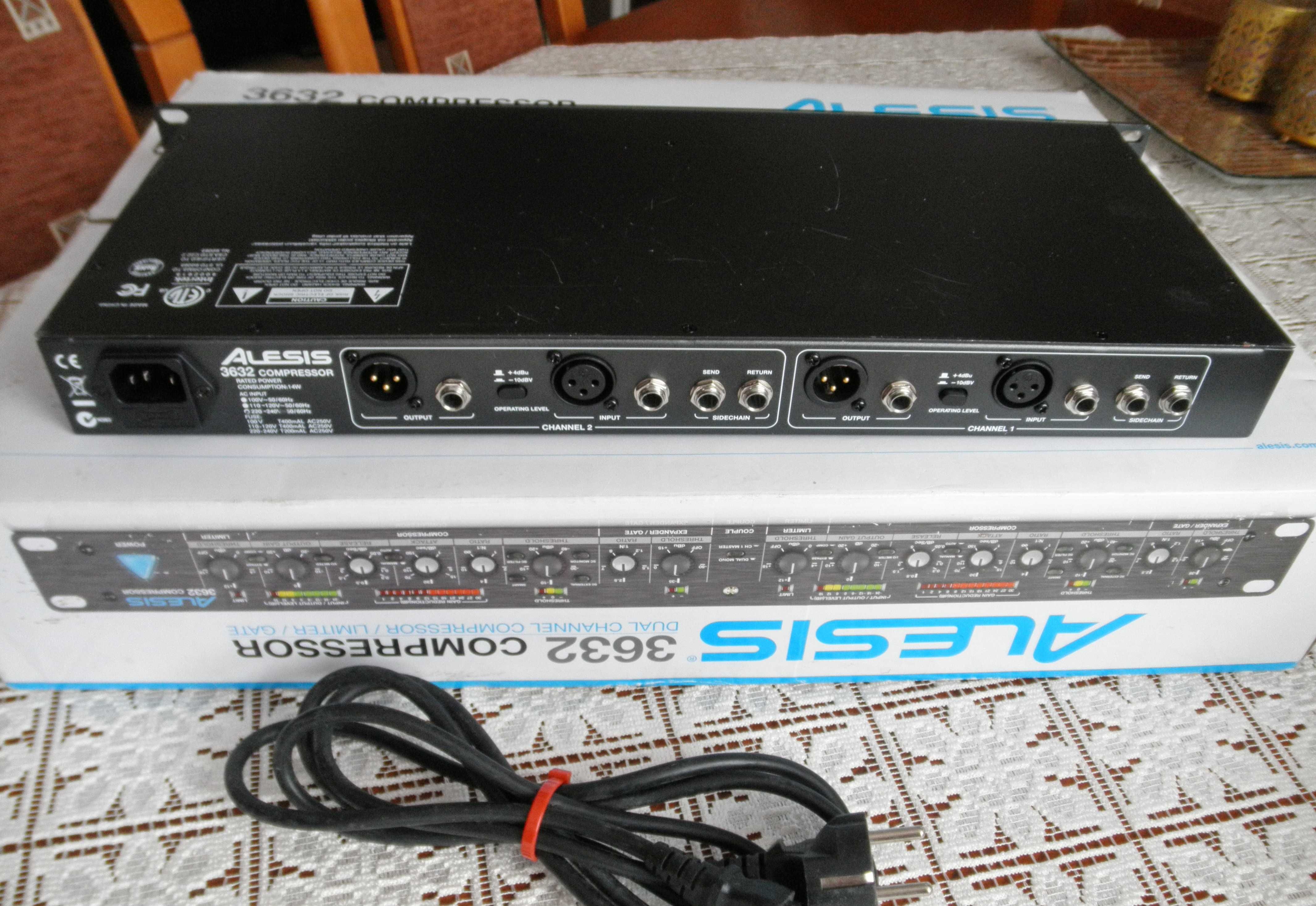 ALESIS 3632 Compressor Kompresor / limiter.