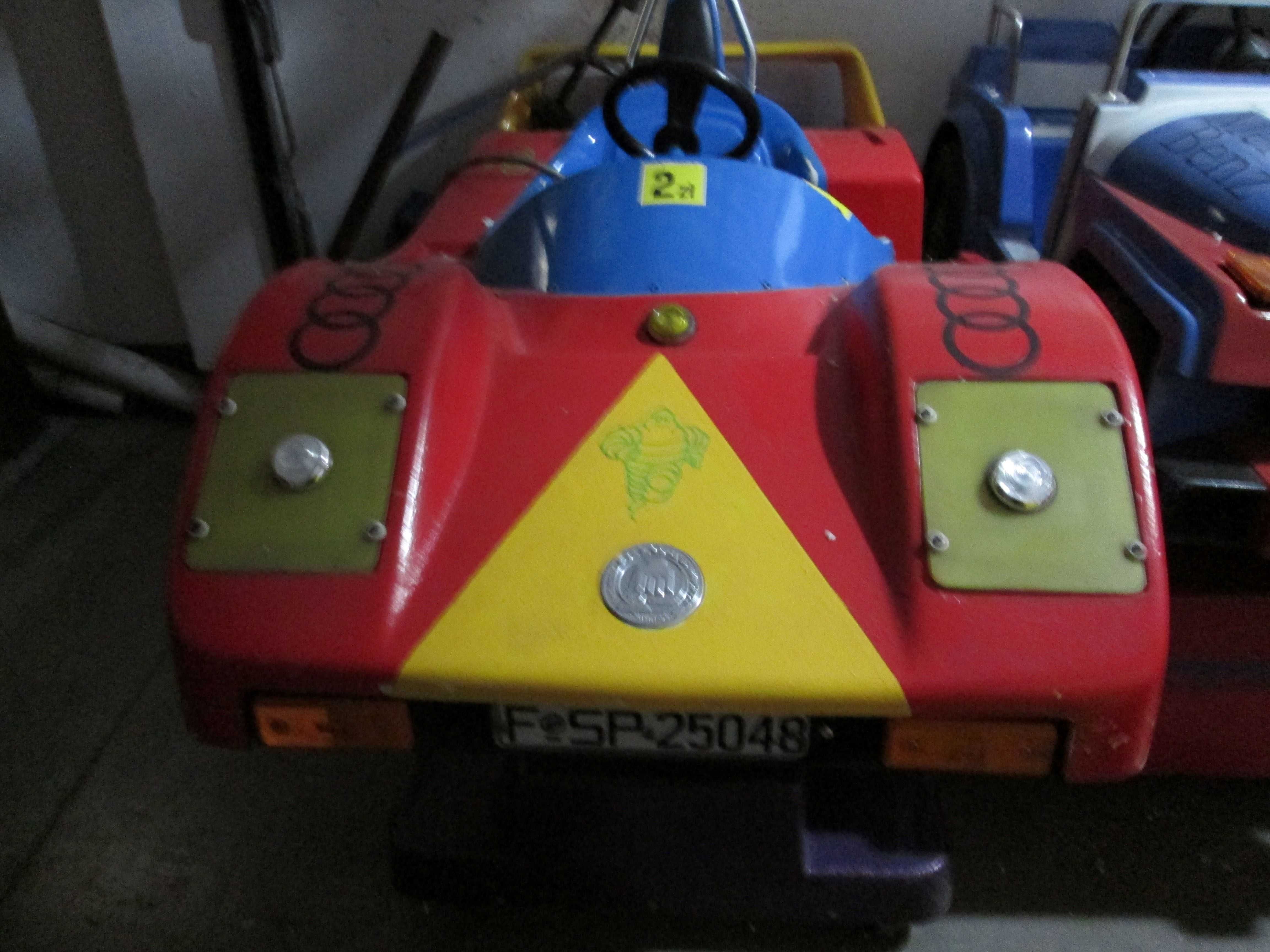 Automat zarobkowy Bujak. Motor.Słoń. Formuła.