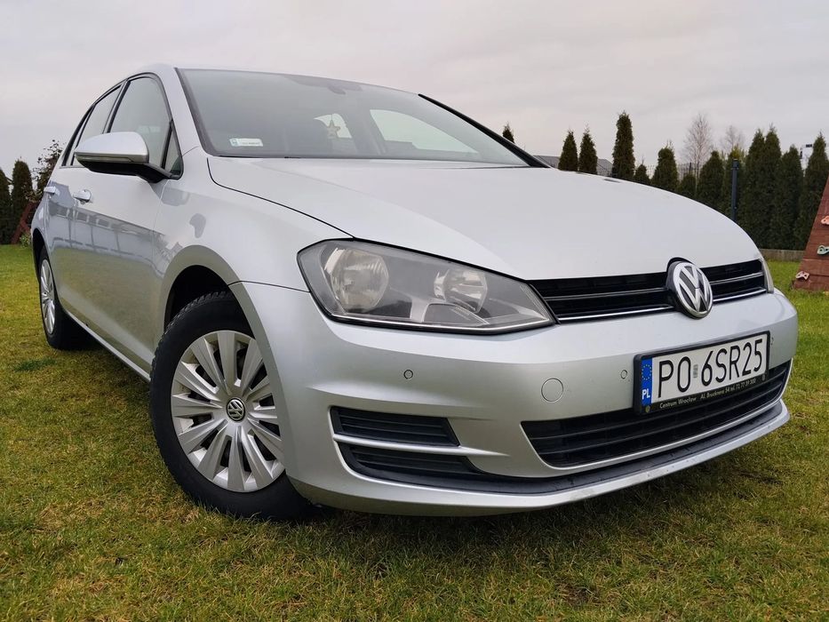 Volkswagen Golf Zadbany Świetny stan Opony Zimowe Książka serwisowa