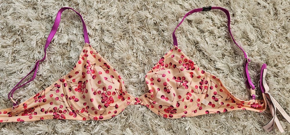 Бюстгальтер Victoria's Secret