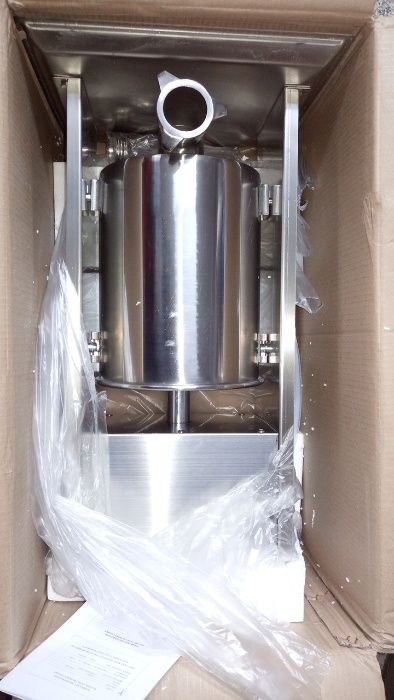 Máquina para enchidos 10 litros em inox