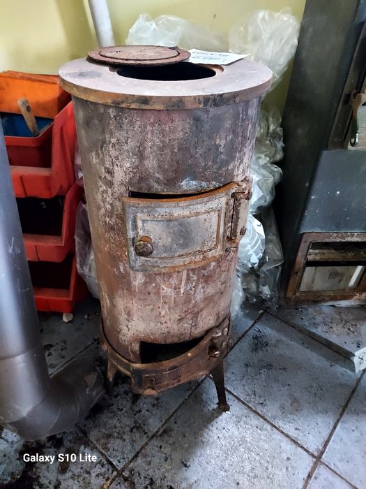 Piec żeliwny odlew kanonka