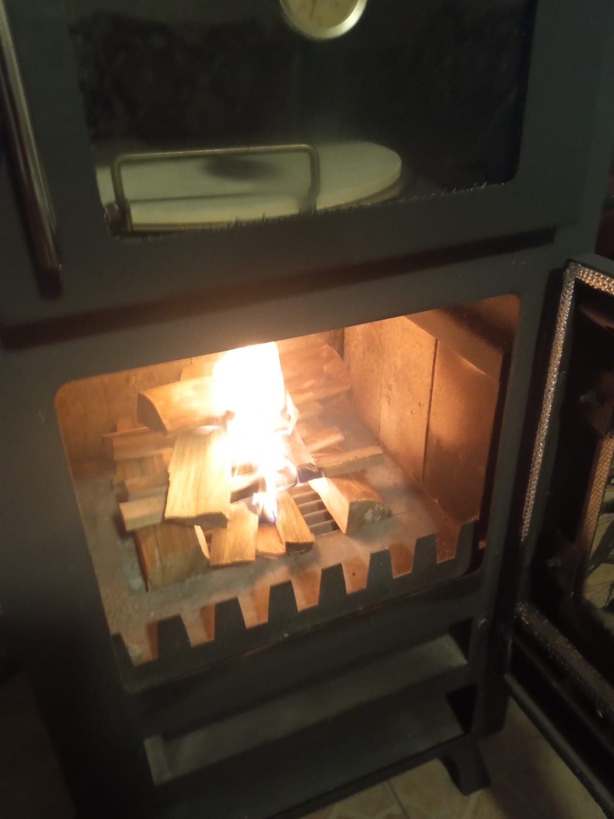 Piec wolnostojący na drewno Bartek 8,5 kW